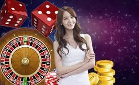 Dealer kasino langsung mengoperasikan roda Mega Wheel di studio profesional